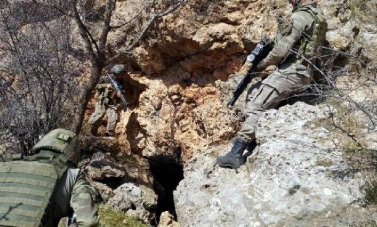 Şırnak'ta 14 mağara ve barınak imha edildi